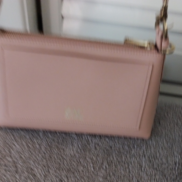 Gorgeous Zac Posen Blush Pink Crossbody Bag with Chain Detail - Picture 8 of 11
